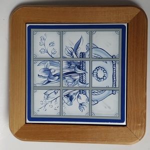Trivet Tile and Wood Frame
